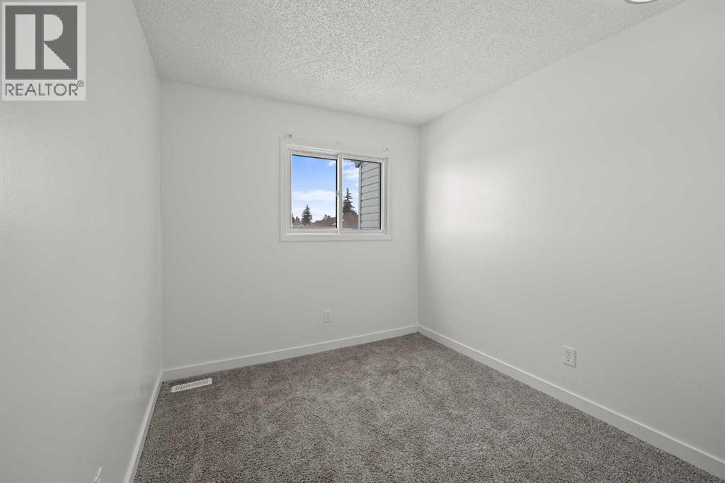 16, 131 Templehill Drive Ne, Calgary, Alberta  T1Y 4T1 - Photo 31 - A2288851