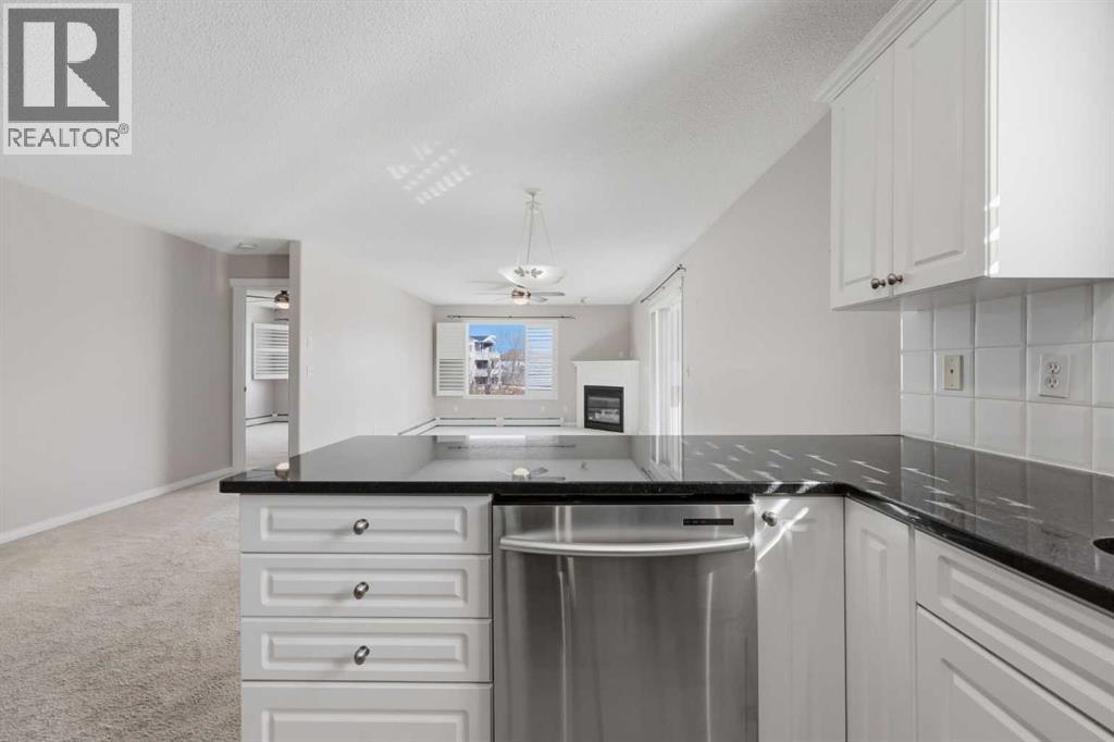 203, 26 Country Hills View Nw, Calgary, Alberta  T3K 5A4 - Photo 12 - A2292636