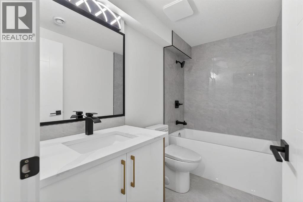 420 Pinegreen Close Ne, Calgary, Alberta  T1Y 1W3 - Photo 32 - A2281470