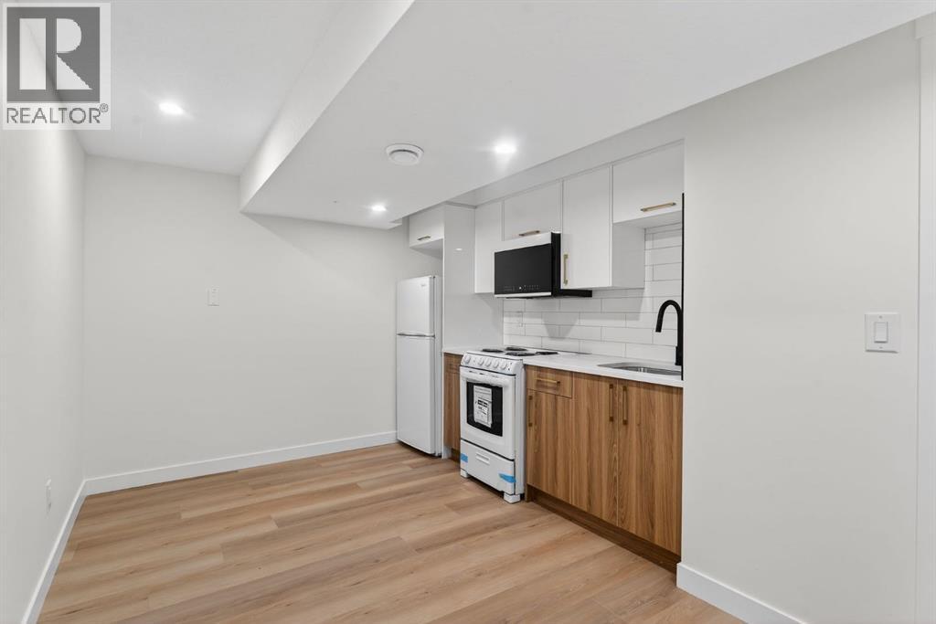 420 Pinegreen Close Ne, Calgary, Alberta  T1Y 1W3 - Photo 37 - A2281470