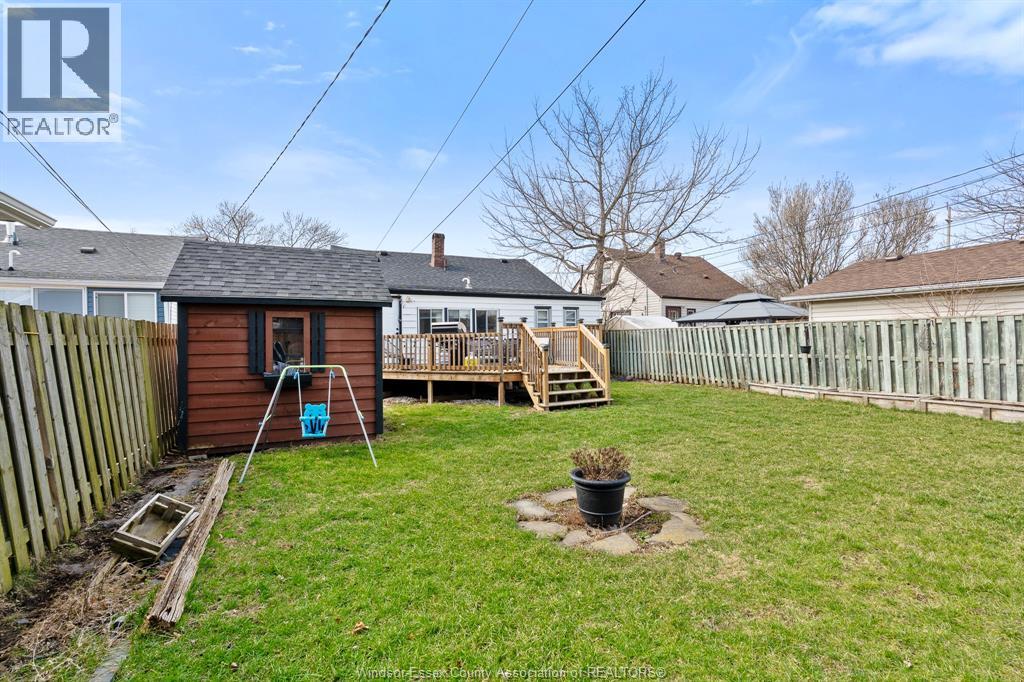 1522 Westcott, Windsor, Ontario  N8Y 4C6 - Photo 6 - 26005872