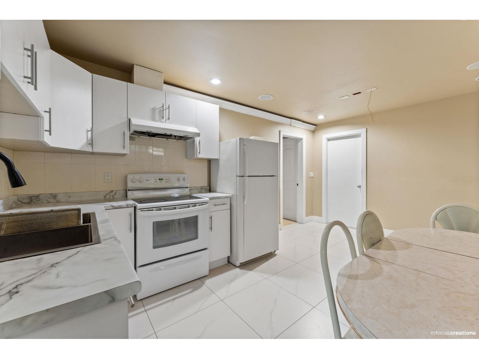 14750 61st Avenue, Surrey, British Columbia  V3S 3W5 - Photo 30 - R3102098