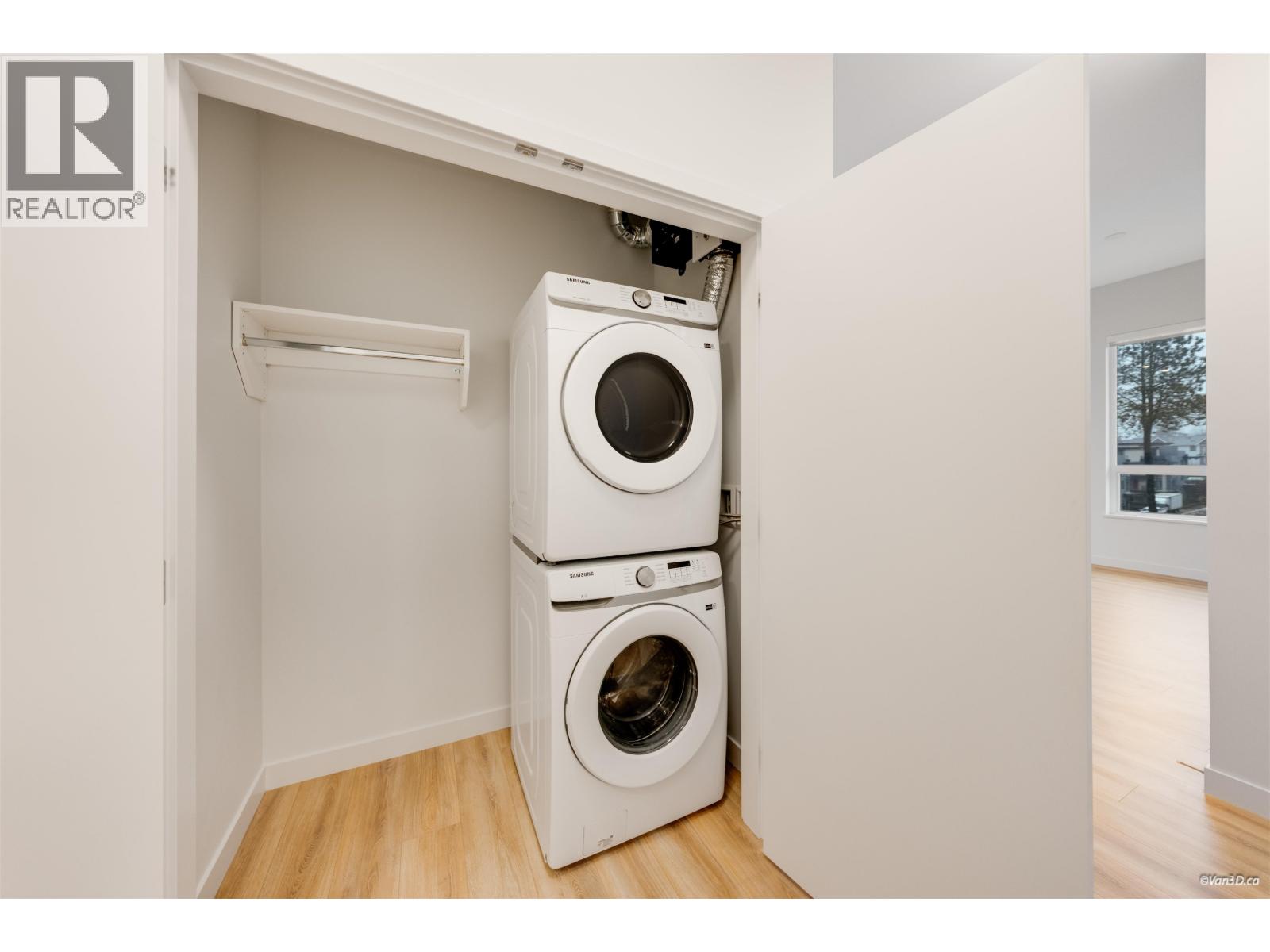 602 645 Como Lake Avenue, Coquitlam, British Columbia  V3J 0N9 - Photo 15 - R3101558