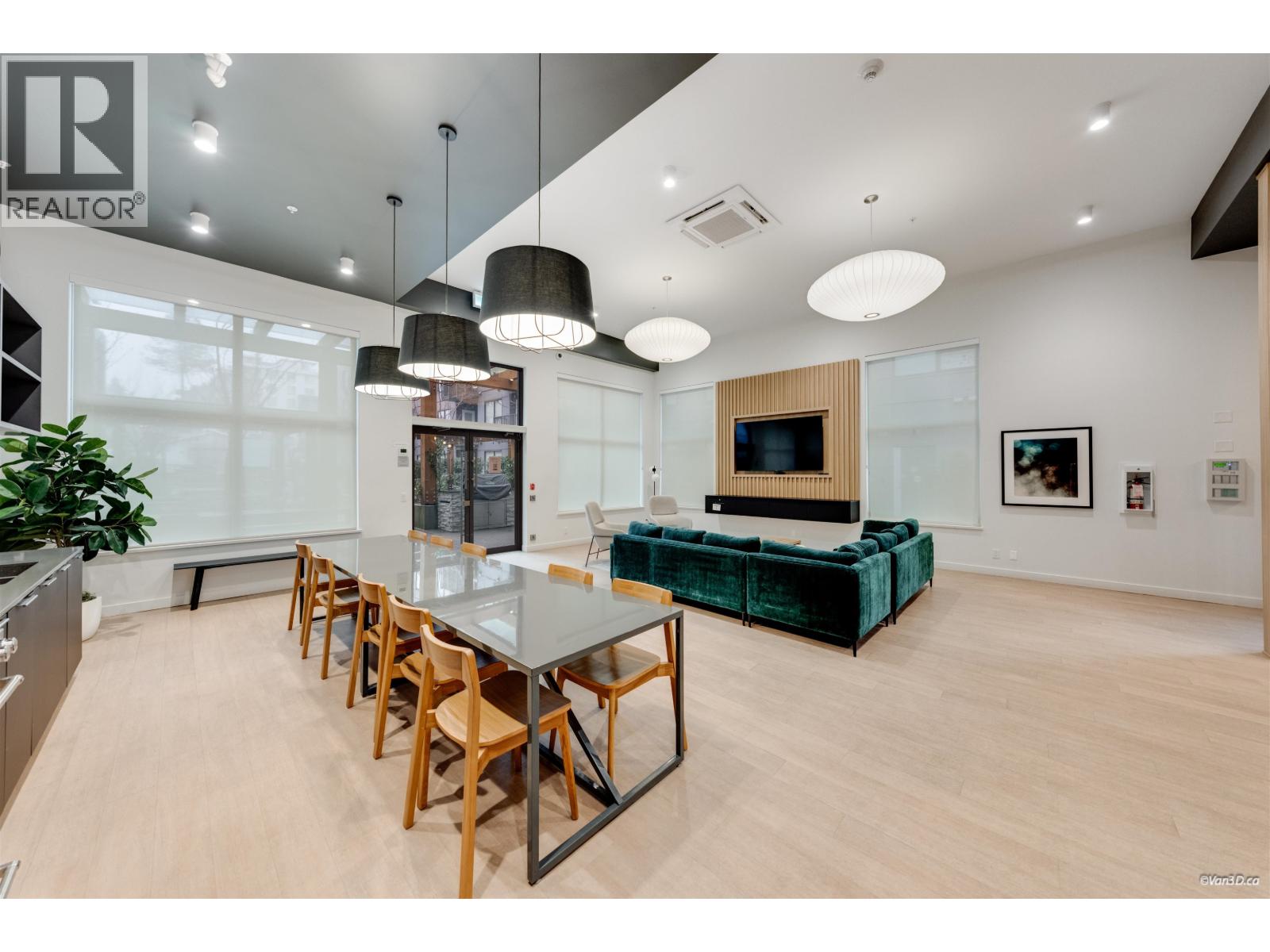 602 645 Como Lake Avenue, Coquitlam, British Columbia  V3J 0N9 - Photo 32 - R3101558