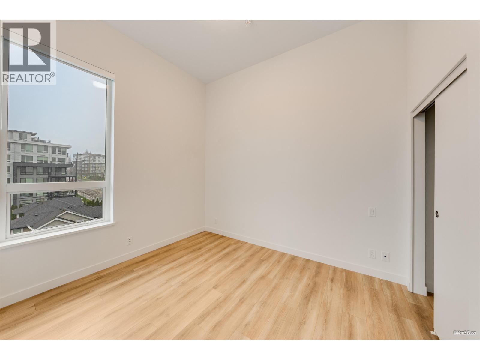 602 645 Como Lake Avenue, Coquitlam, British Columbia  V3J 0N9 - Photo 13 - R3101558