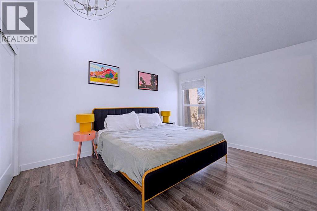 414 Brae Glen Crescent Sw, Calgary, Alberta  T2W 1B6 - Photo 24 - A2294676