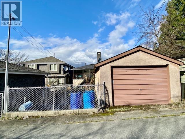 2514 E 24 Avenue, Vancouver, British Columbia  V5R 1C9 - Photo 2 - R3101862
