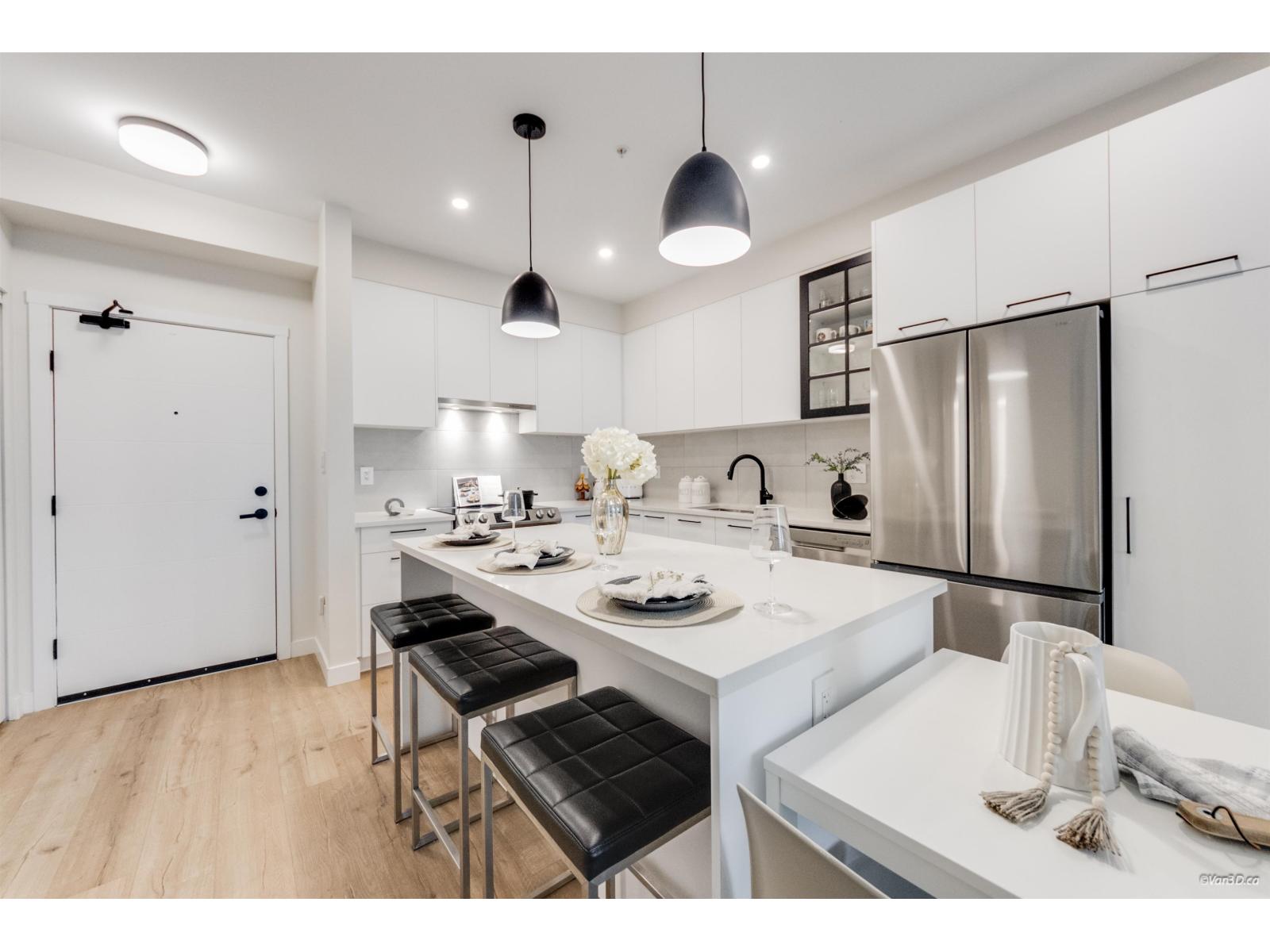 611 8117 200a Street, Langley, British Columbia  V2Y 3W9 - Photo 5 - R3099885