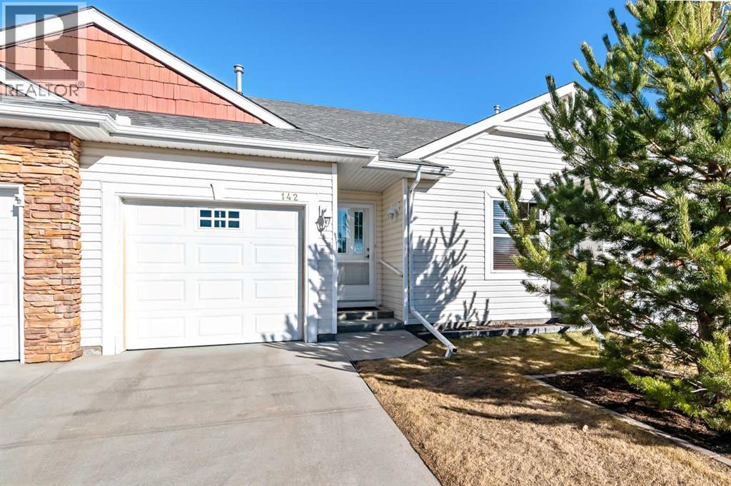 142 Freeman Way NW, High River, Alberta