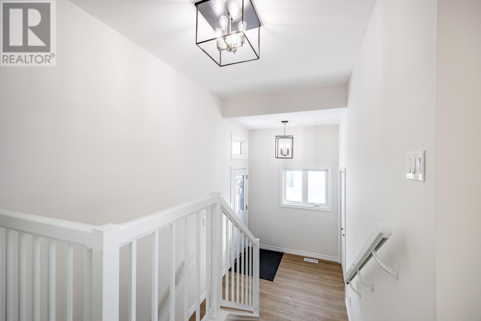 255 East Balfour St, Sault Ste. Marie, Ontario  P6C 1W9 - Photo 28 - SM253420