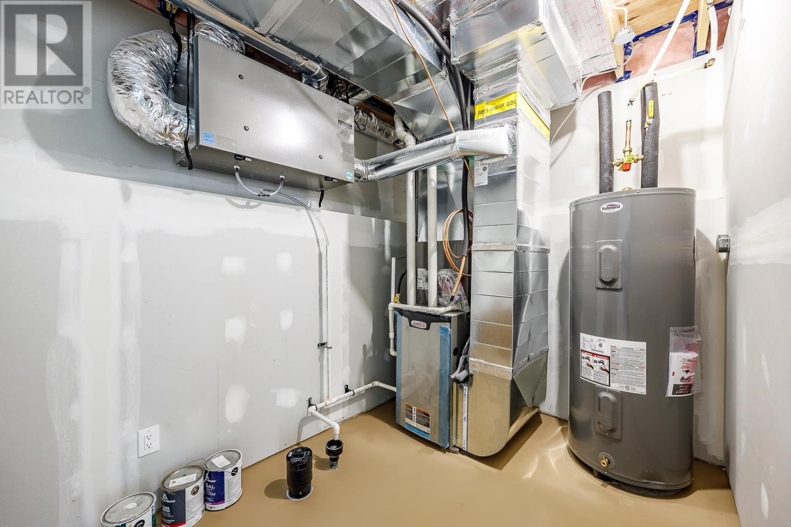 255 East Balfour St, Sault Ste. Marie, Ontario  P6C 1W9 - Photo 39 - SM253420