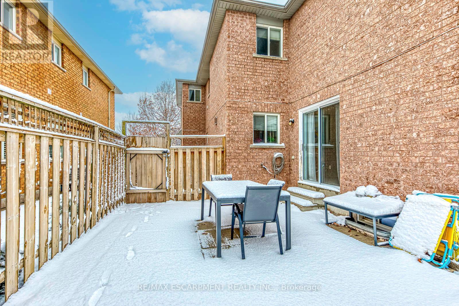 2468 Newcastle Crescent, Oakville, Ontario  L6M 4P3 - Photo 27 - W12905794