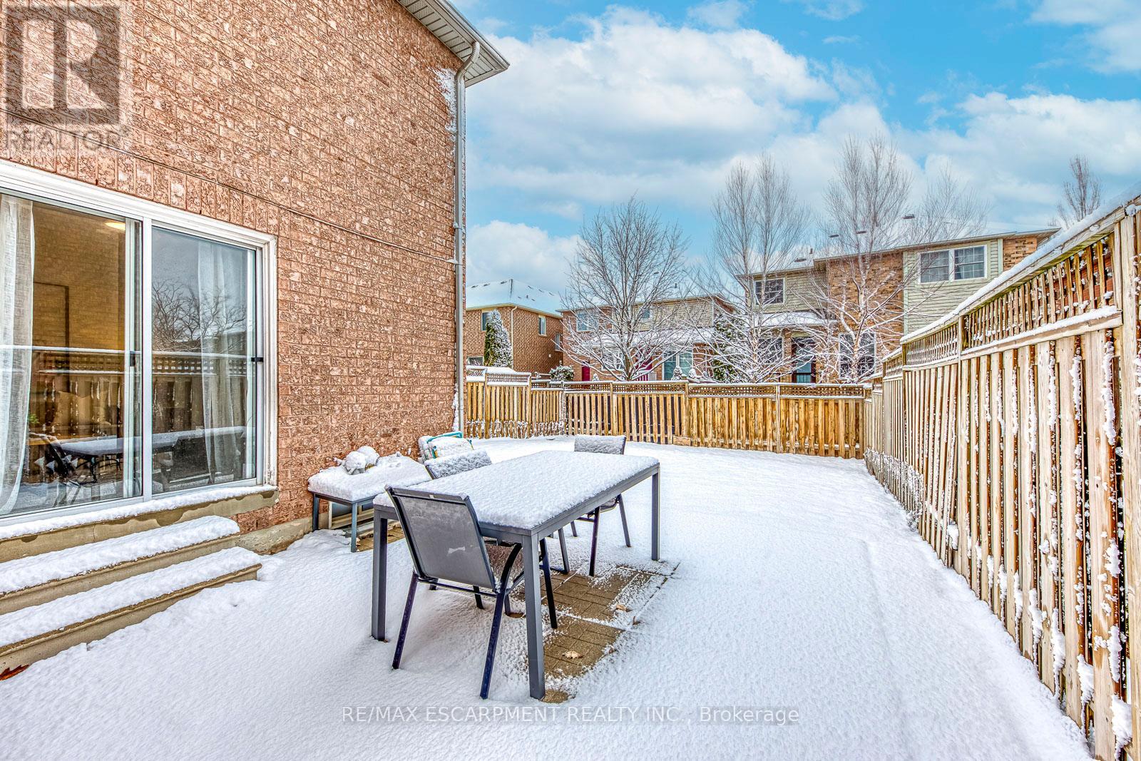 2468 Newcastle Crescent, Oakville, Ontario  L6M 4P3 - Photo 26 - W12905794