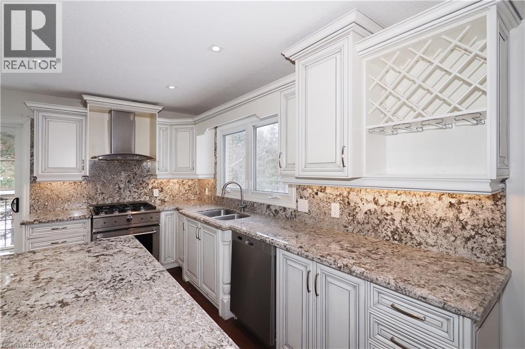 11 Norbert Place, Kitchener, Ontario  N2K 1E5 - Photo 12 - 40811979