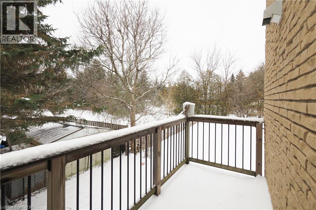 11 Norbert Place, Kitchener, Ontario  N2K 1E5 - Photo 43 - 40811979