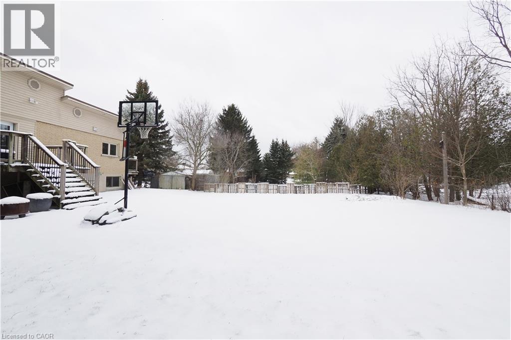 11 Norbert Place, Kitchener, Ontario  N2K 1E5 - Photo 46 - 40811979