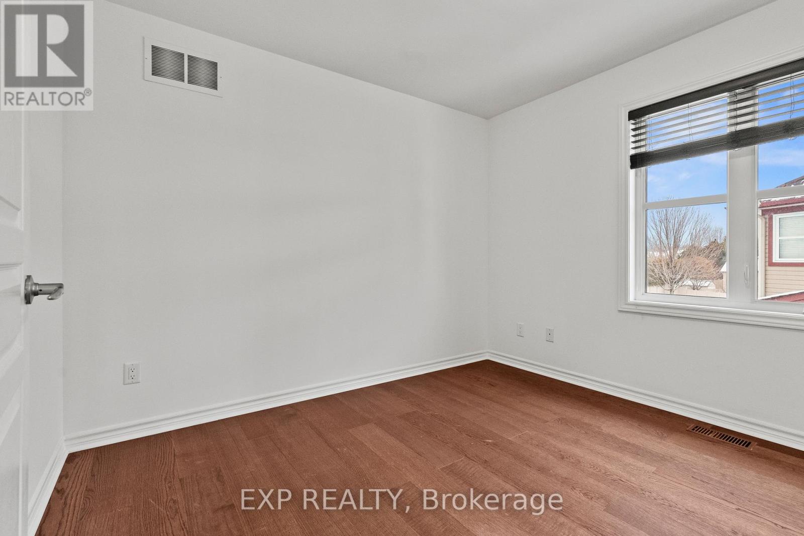 116 Watershield Ridge, Ottawa, Ontario  K2J 5T8 - Photo 27 - X12904076