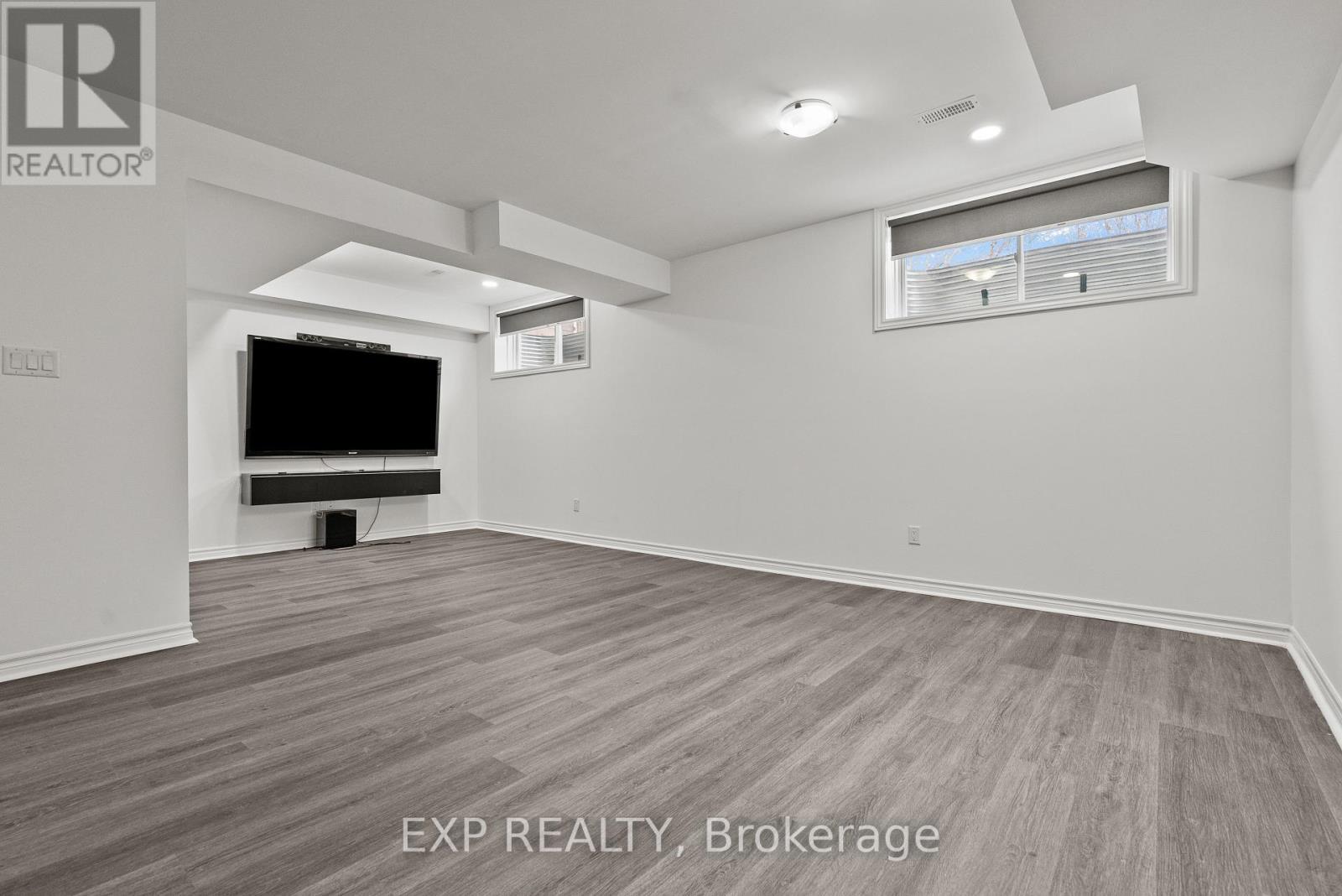 116 Watershield Ridge, Ottawa, Ontario  K2J 5T8 - Photo 33 - X12904076