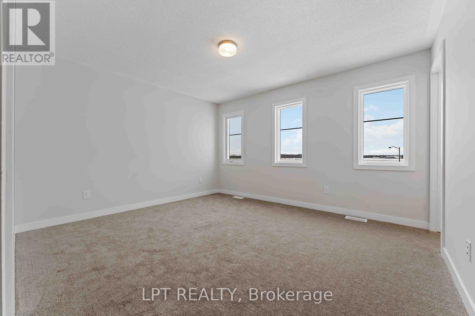 337 Cantering Drive, Ottawa, Ontario  K0A 2Z0 - Photo 12 - X12785754