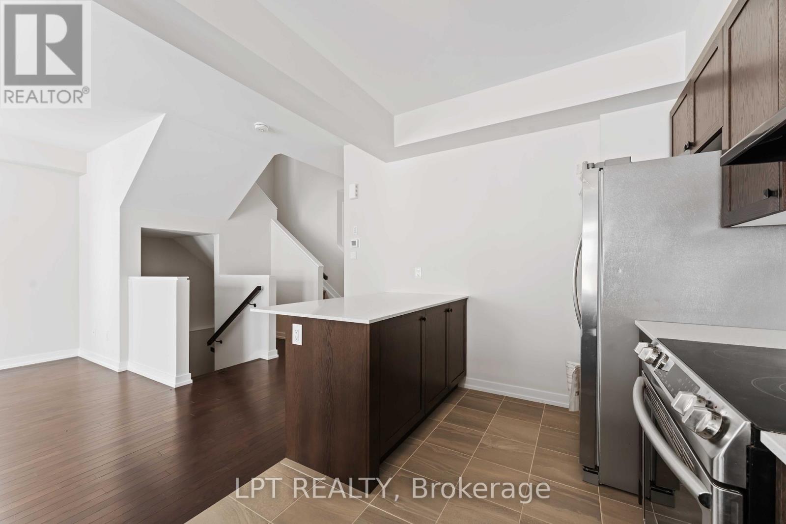 337 Cantering Drive, Ottawa, Ontario  K0A 2Z0 - Photo 11 - X12785754