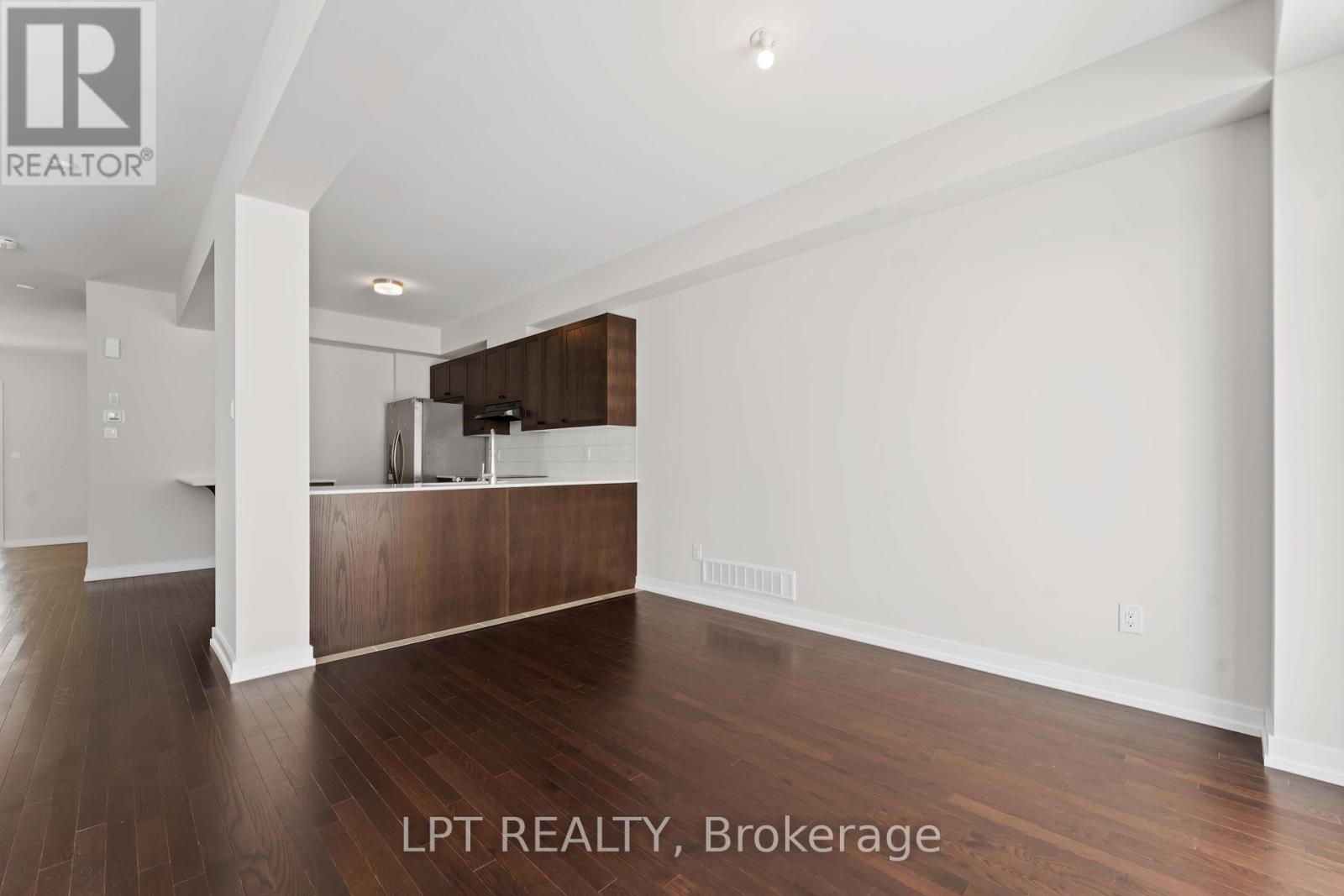 337 Cantering Drive, Ottawa, Ontario  K0A 2Z0 - Photo 8 - X12785754