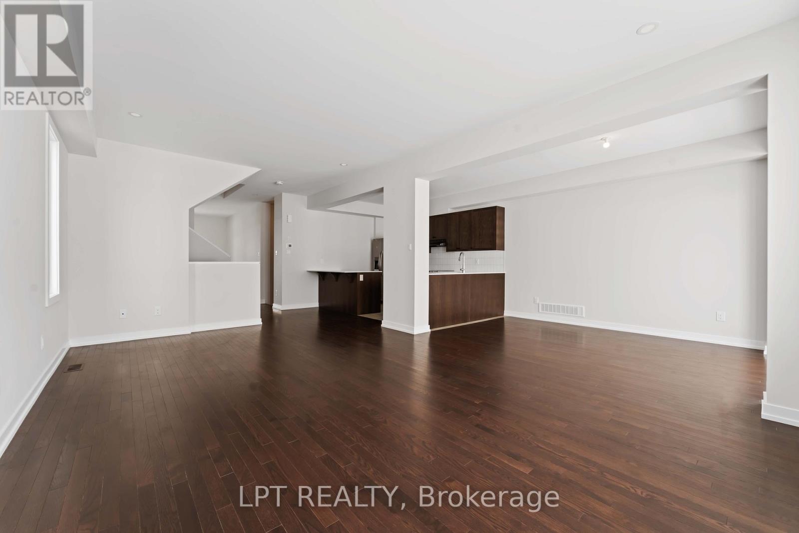 337 Cantering Drive, Ottawa, Ontario  K0A 2Z0 - Photo 6 - X12785754