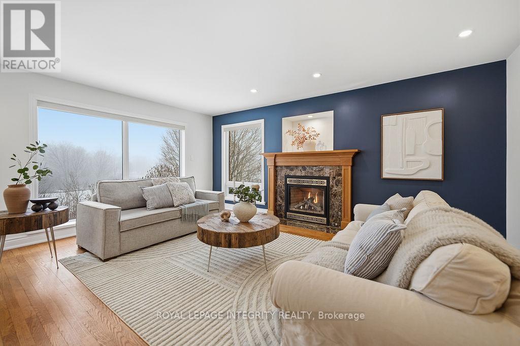 50 Rosenfeld Crescent, Ottawa, Ontario K2K 2L2 - Photo 17 - X12905988