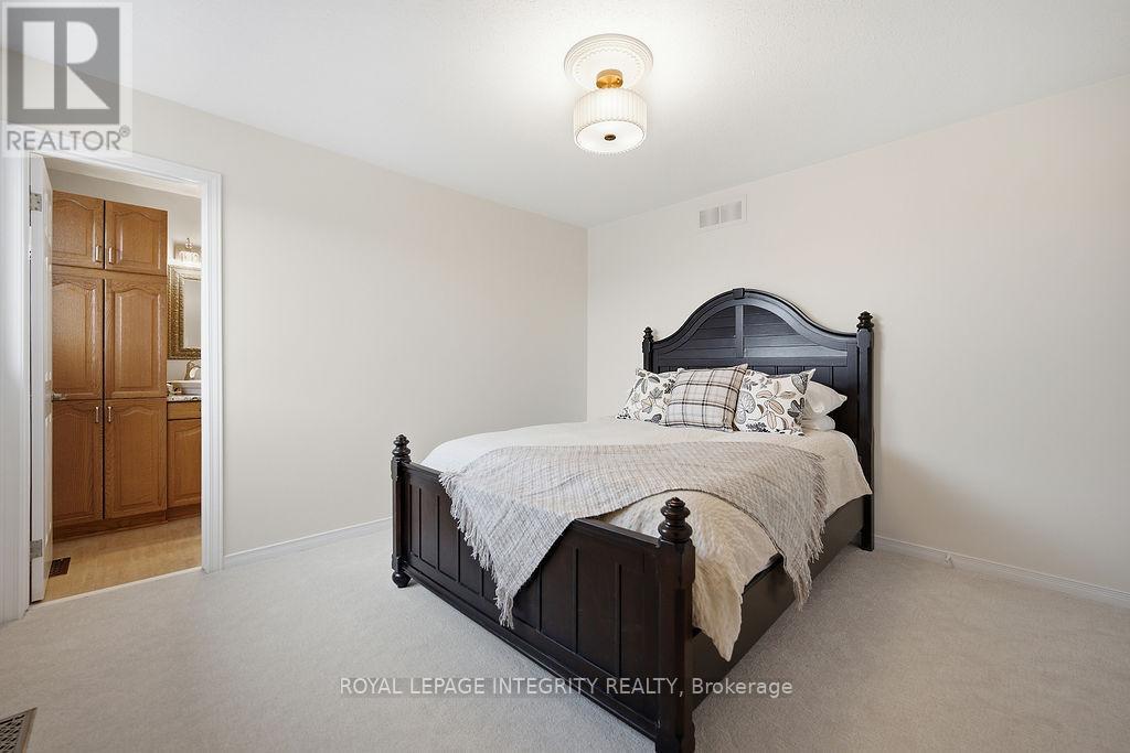 50 Rosenfeld Crescent, Ottawa, Ontario K2K 2L2 - Photo 42 - X12905988