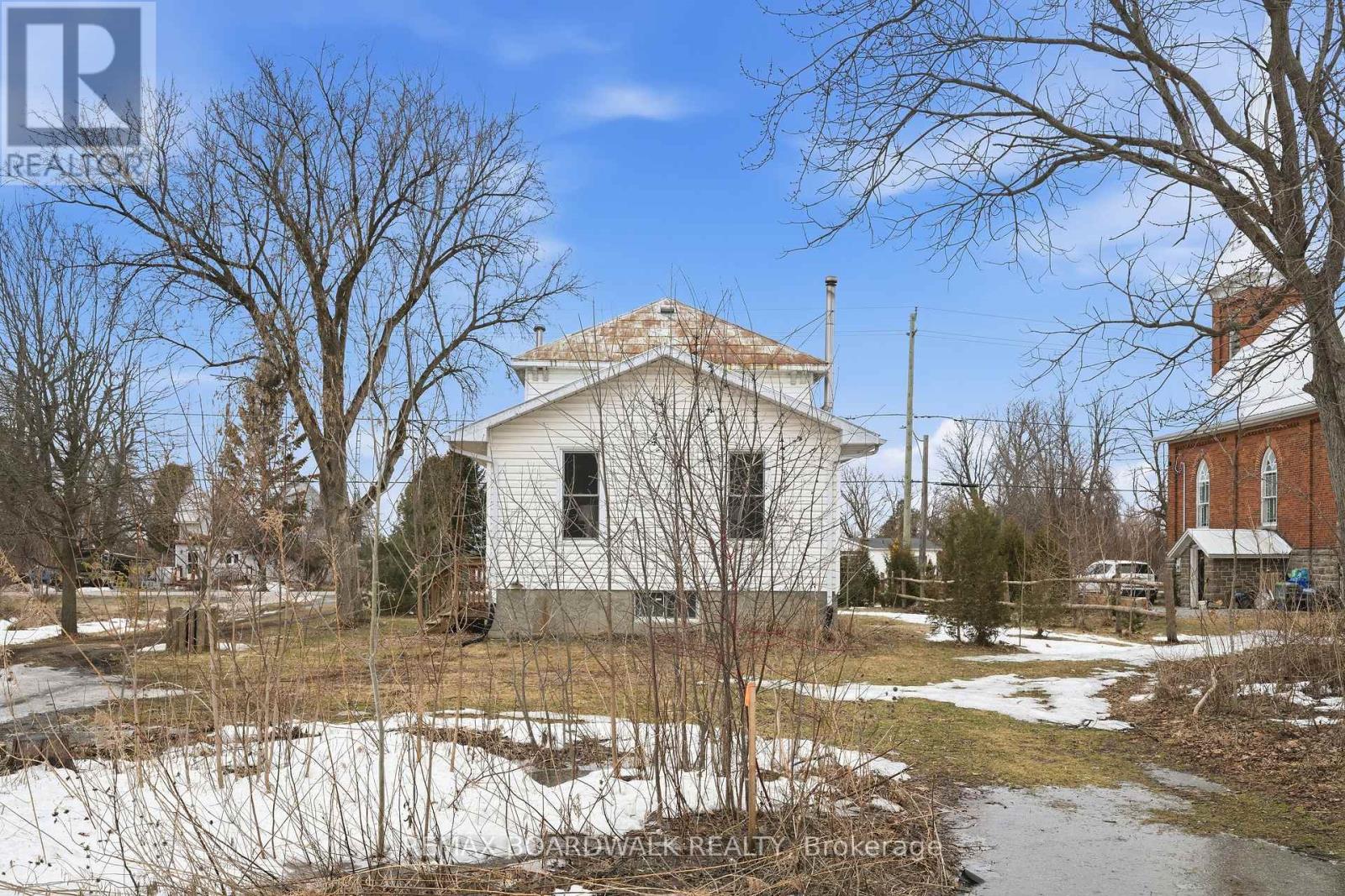 711 County Road 21 Road, Edwardsburgh/cardinal, Ontario K0E 1X0 - Photo 5 - X12906008