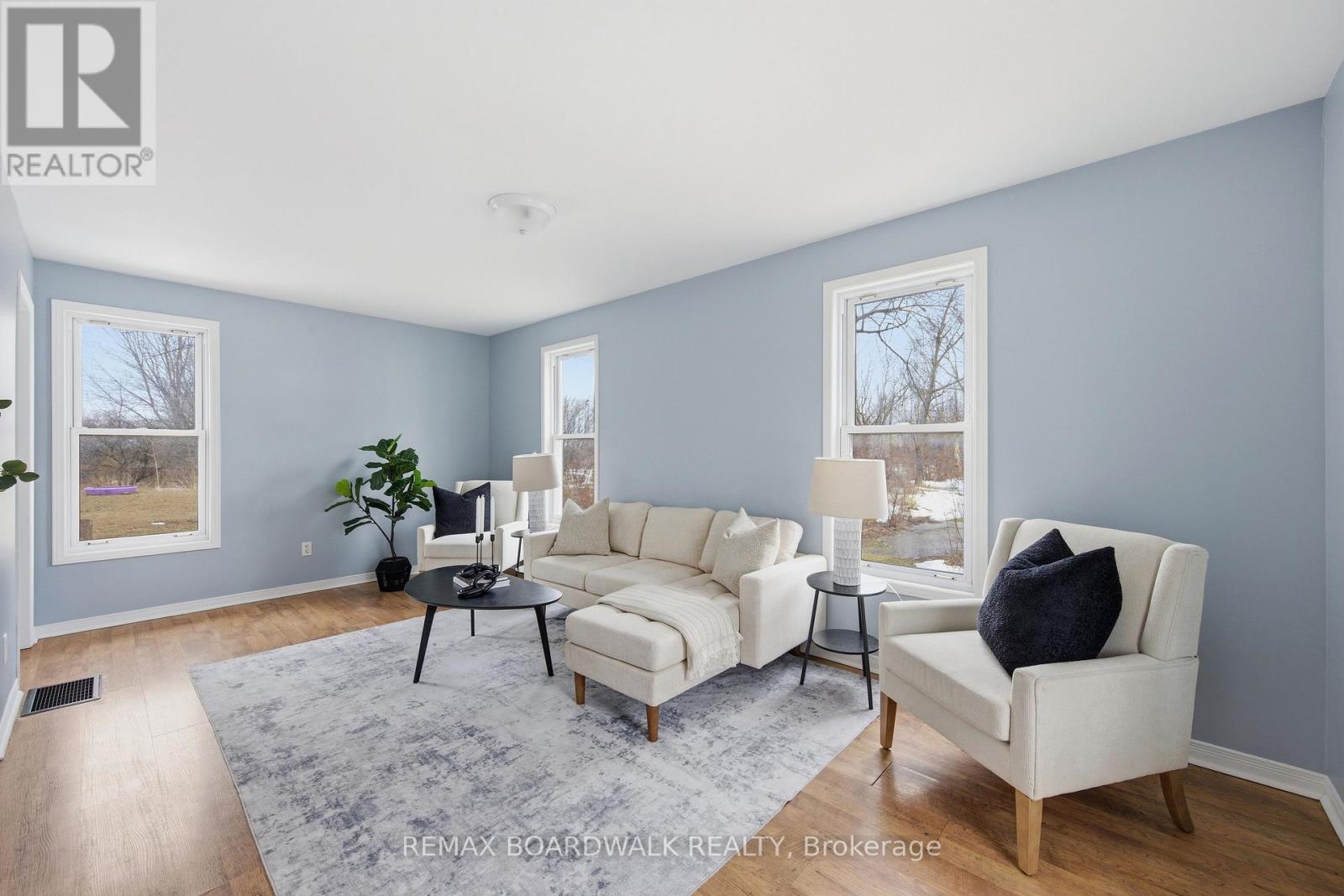 711 County Road 21 Road, Edwardsburgh/cardinal, Ontario K0E 1X0 - Photo 8 - X12906008