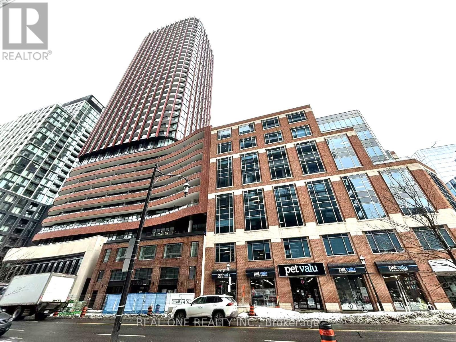 3501 - 180 FRONT STREET E, Toronto, Ontario