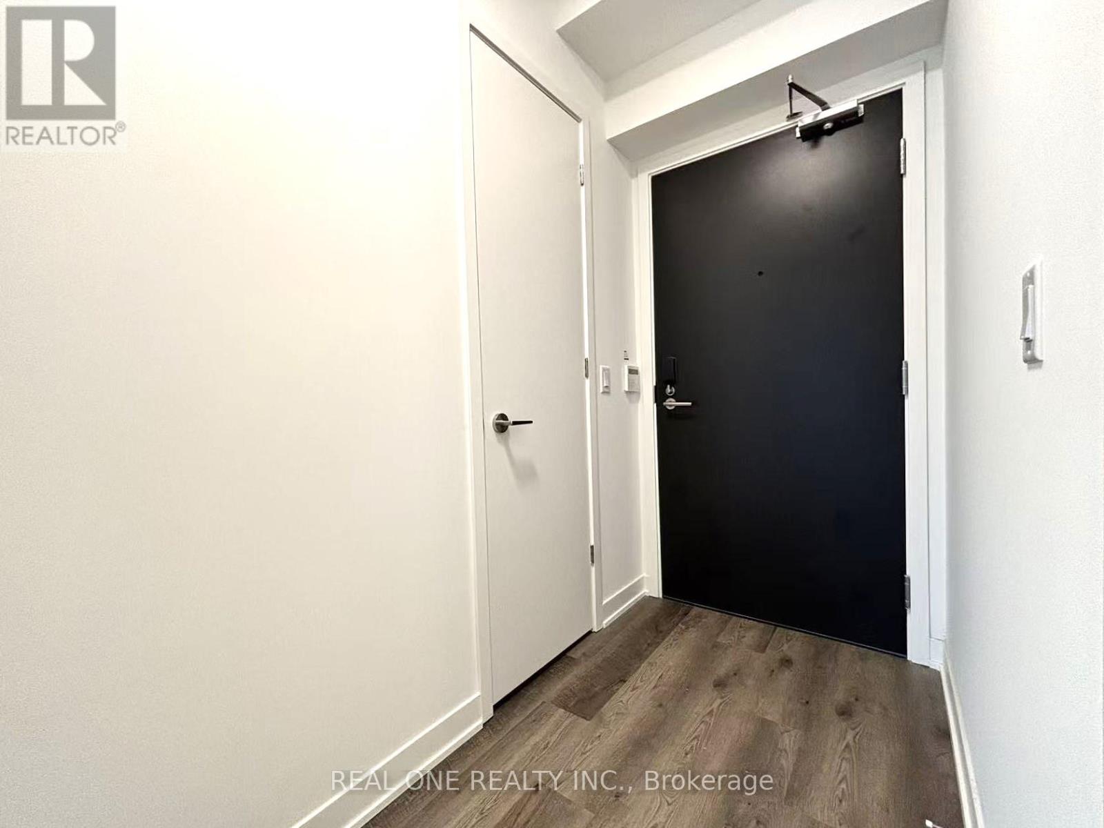 3507 - 180 Front Street E, Toronto, Ontario  M5A 0K9 - Photo 4 - C12905974