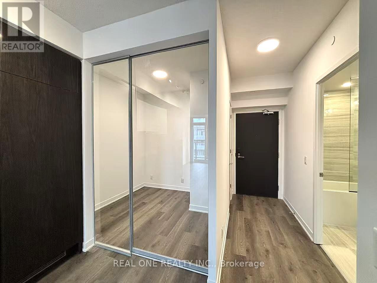 3507 - 180 Front Street E, Toronto, Ontario  M5A 0K9 - Photo 8 - C12905974