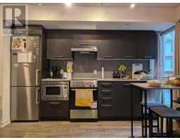 915 - 87 PETER STREET, Toronto, Ontario