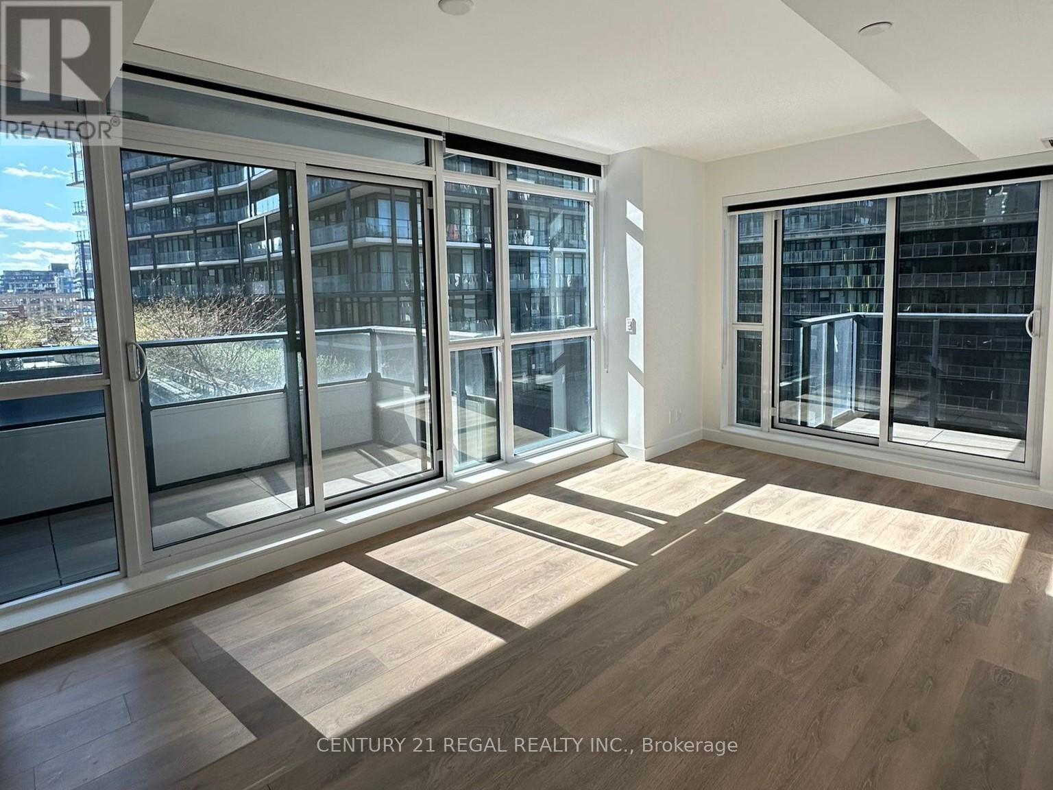 1011 - 38 Widmer Street, Toronto, Ontario  M5V 0P7 - Photo 11 - C12905984