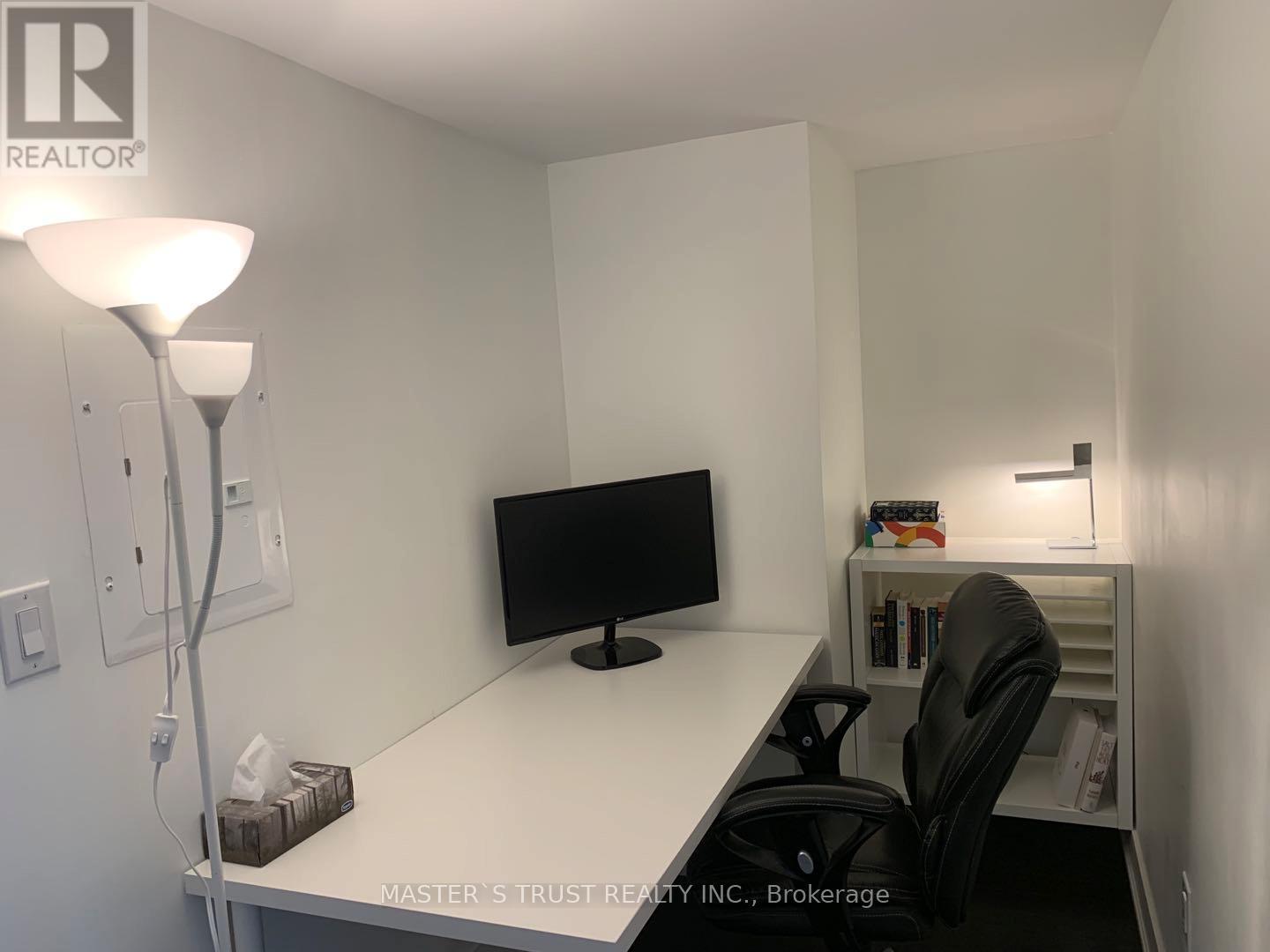 1117 - 955 Bay Street, Toronto, Ontario  M5S 2A2 - Photo 10 - C12905992