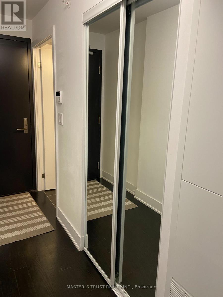 1117 - 955 Bay Street, Toronto, Ontario  M5S 2A2 - Photo 11 - C12905992