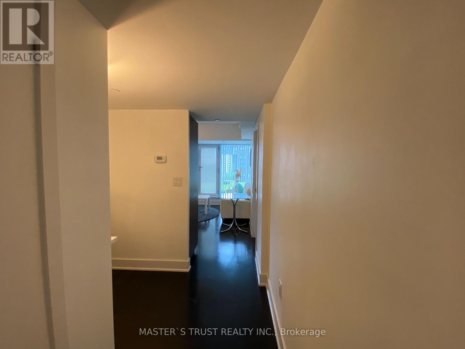 1117 - 955 Bay Street, Toronto, Ontario  M5S 2A2 - Photo 12 - C12905992