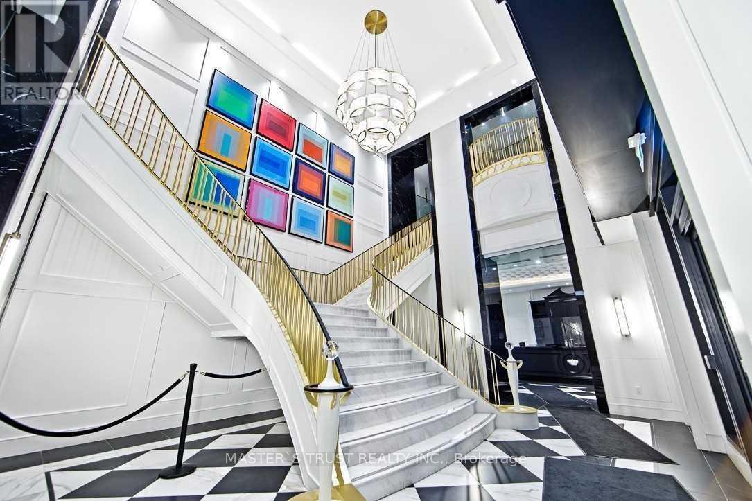 1117 - 955 Bay Street, Toronto, Ontario  M5S 2A2 - Photo 2 - C12905992