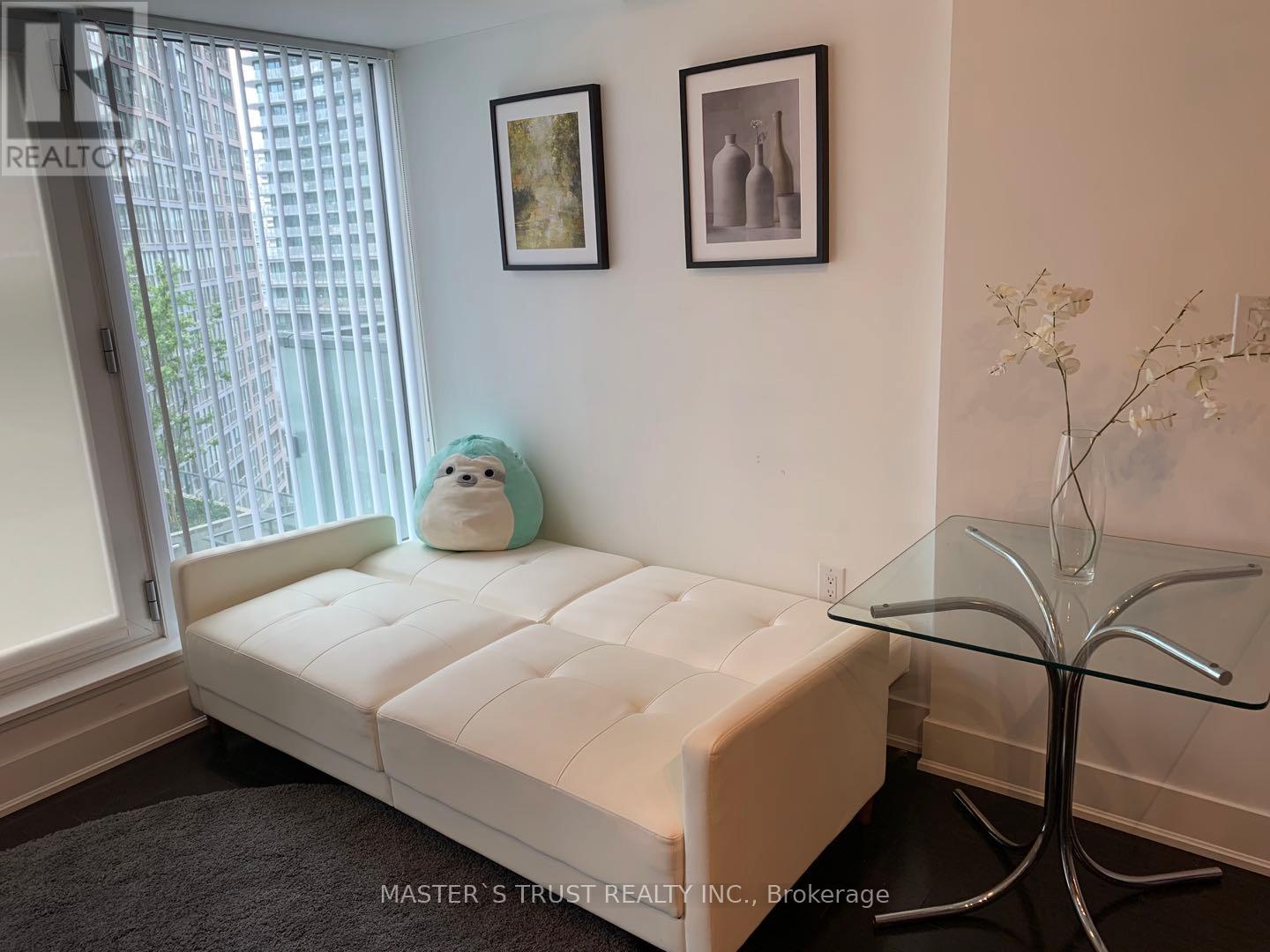 1117 - 955 Bay Street, Toronto, Ontario  M5S 2A2 - Photo 6 - C12905992