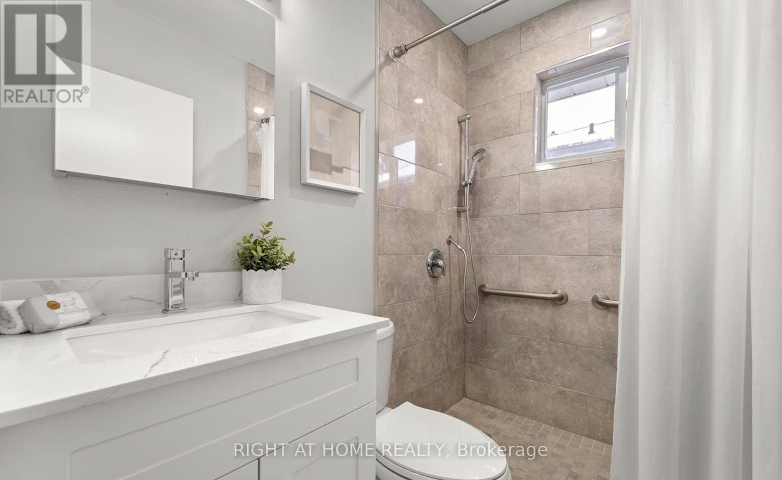 84 Dorcot Avenue, Toronto, Ontario  M1P 3K6 - Photo 6 - E12905986