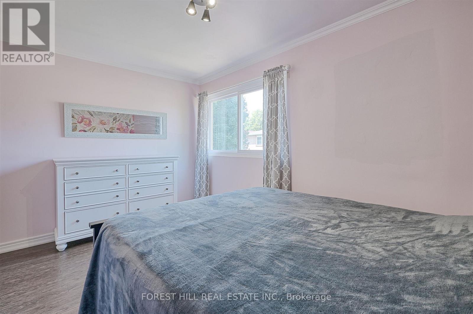 17 Rushmore Crescent, Brampton, Ontario  L6Z 1R1 - Photo 18 - W12905978