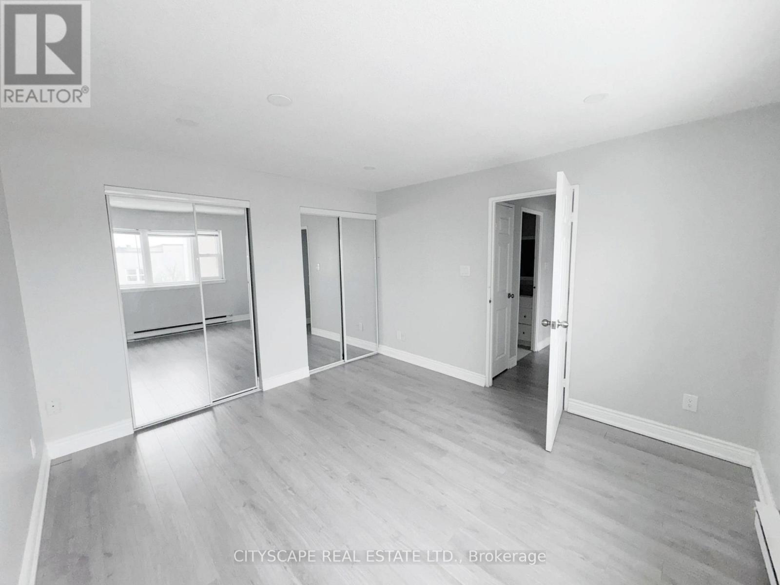 192 - 1055 Dundas Street E, Mississauga, Ontario  L4Y 3X6 - Photo 13 - W12906000