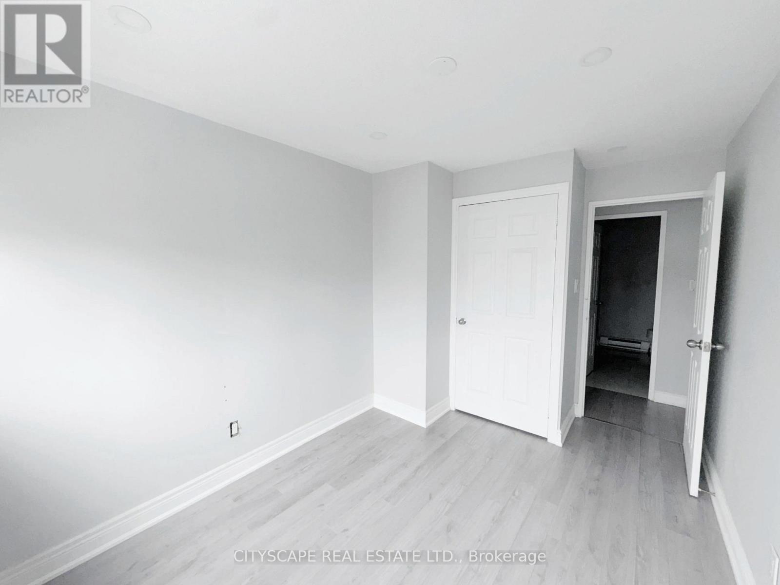192 - 1055 Dundas Street E, Mississauga, Ontario  L4Y 3X6 - Photo 22 - W12906000