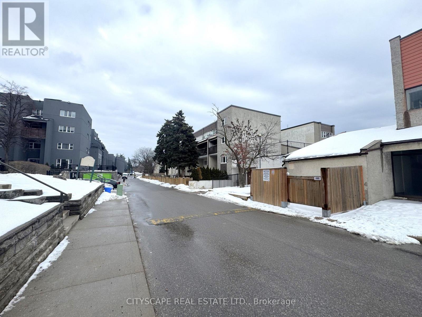 192 - 1055 Dundas Street E, Mississauga, Ontario  L4Y 3X6 - Photo 26 - W12906000