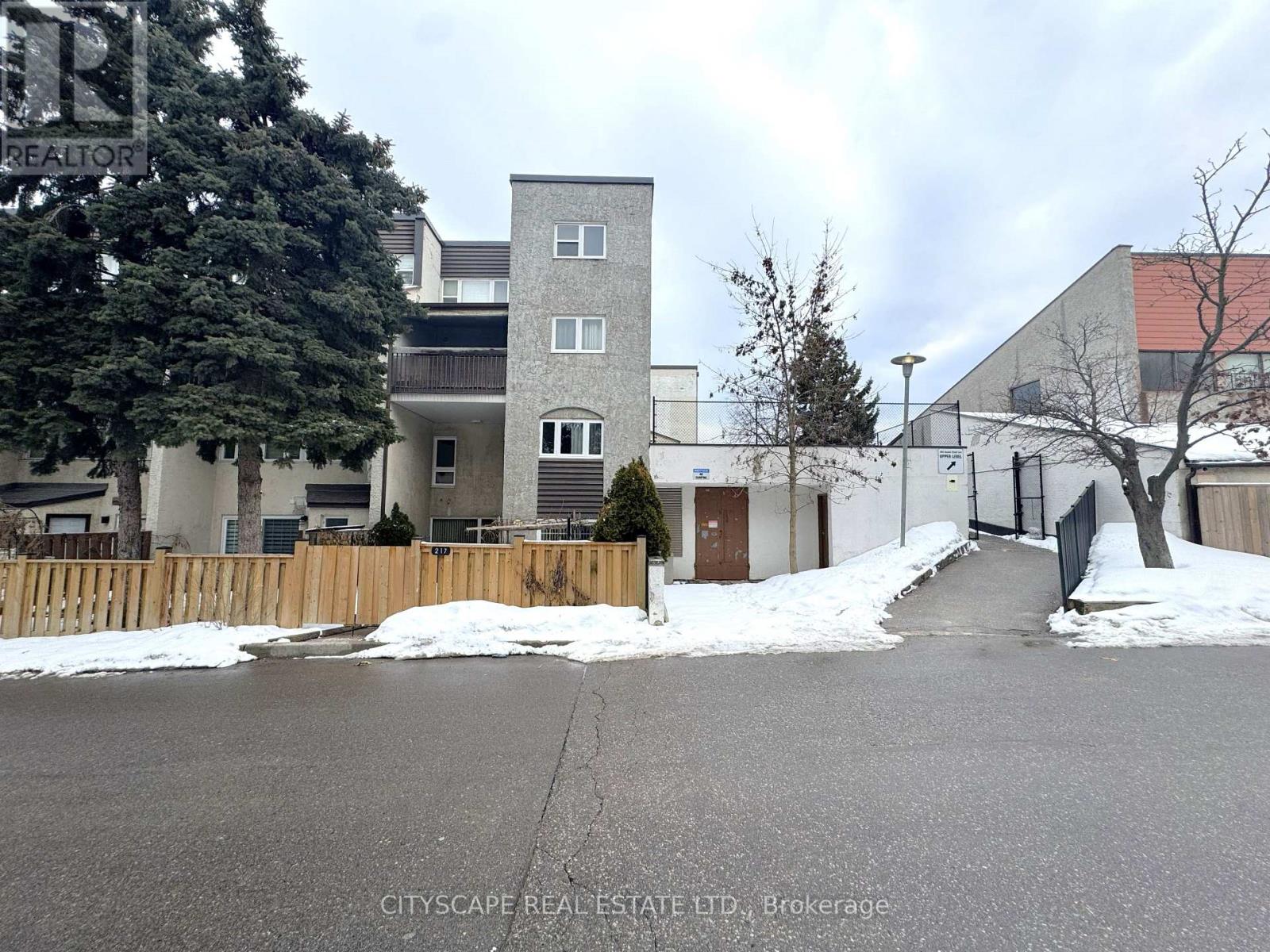 192 - 1055 Dundas Street E, Mississauga, Ontario  L4Y 3X6 - Photo 28 - W12906000