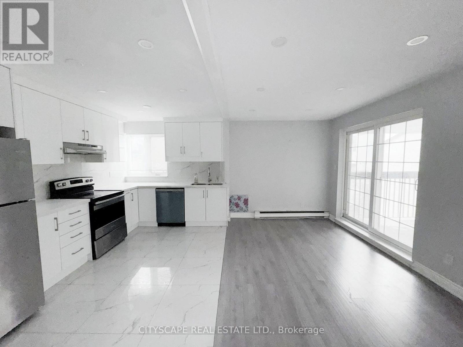 192 - 1055 Dundas Street E, Mississauga, Ontario  L4Y 3X6 - Photo 6 - W12906000