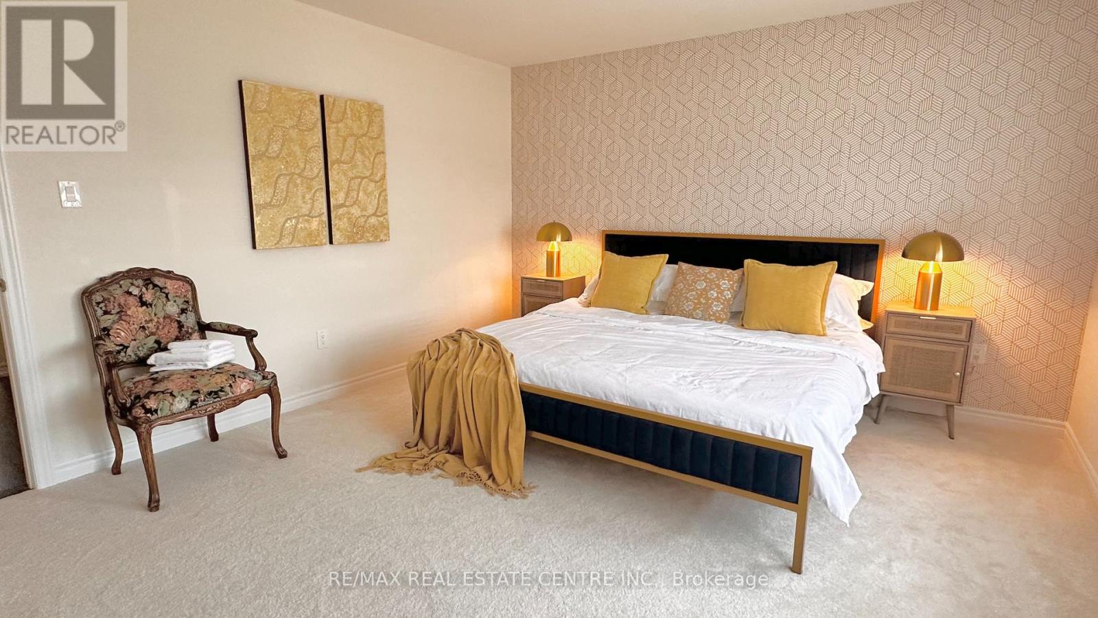 15 Charm Place, Thorold, Ontario  L2V 0K2 - Photo 8 - X12905960