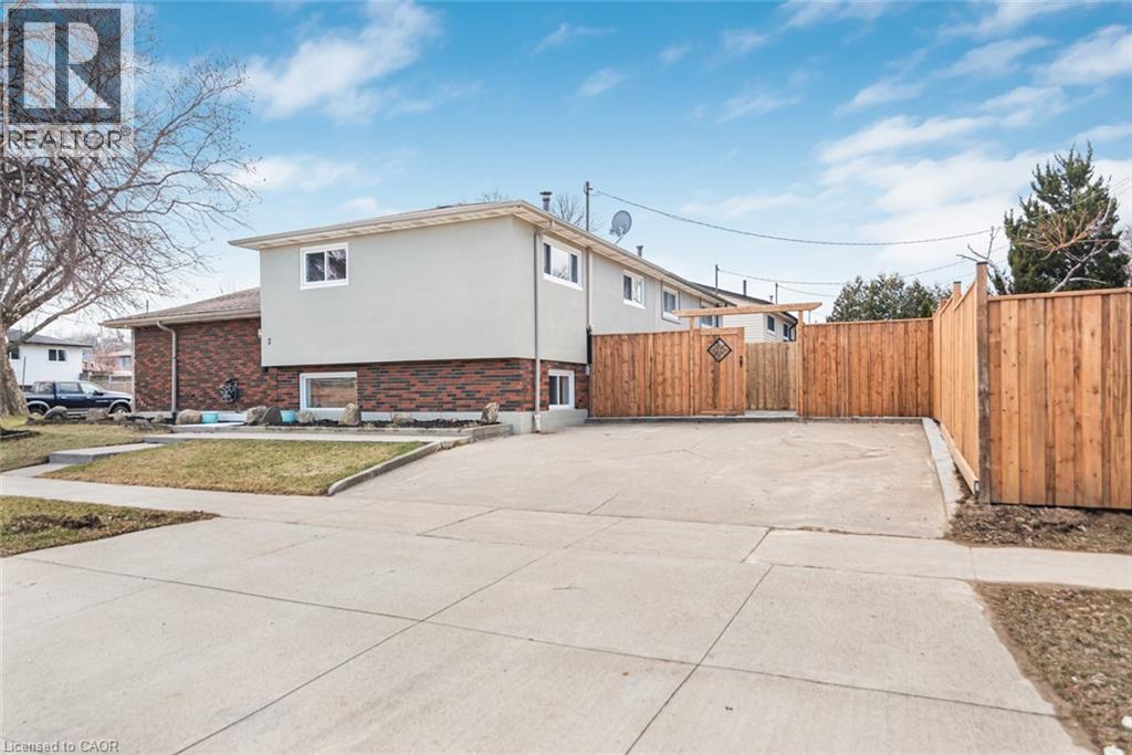 2 Country Club Drive, Hamilton, Ontario  L8K 5W2 - Photo 10 - 40813602