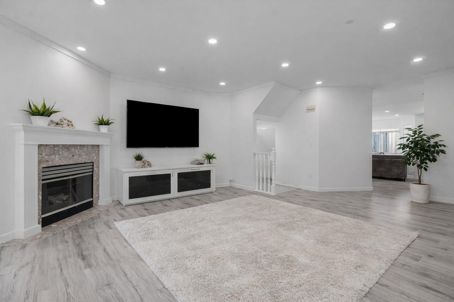 39 7955 122 Street, Surrey, British Columbia  V3W 4T4 - Photo 3 - R3101664